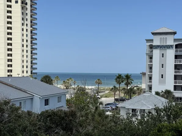 1811 2ND Street N, Jacksonville Beach, FL 32250