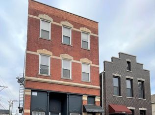 1344 W 19th St #1F, Chicago, IL 60608