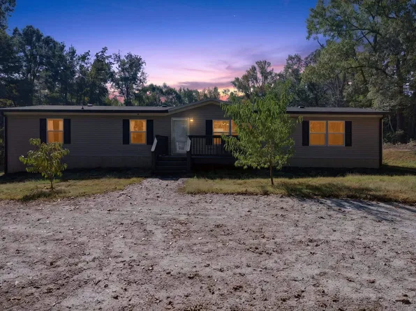3880 Pennington Rd, Greer, SC 29651