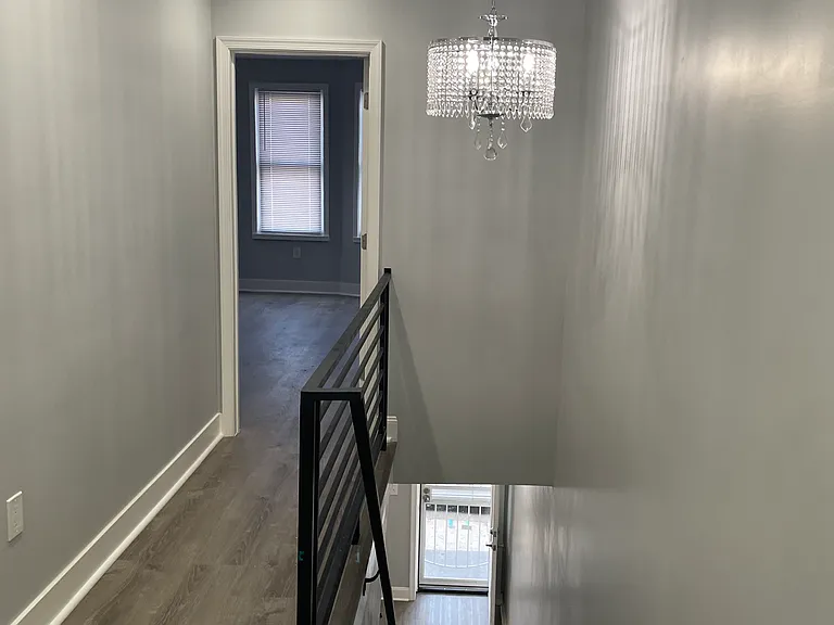 1244 Whitman Ave — Photo 9