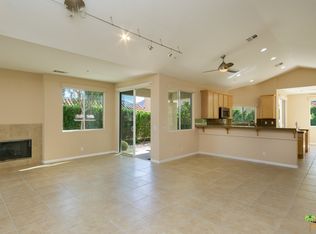 245 Canyon Cir S #35, Palm Springs, CA 92264