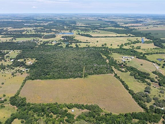 2nd image of 1717 County Road 402