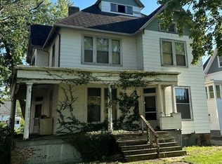 312 W Madison St, Paris, IL 61944