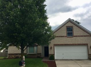 598 Weeping Way Ln, Avon, IN 46123