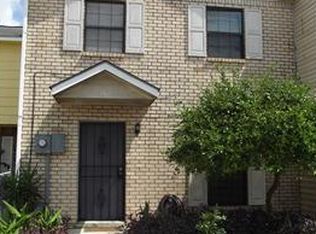 181 Pinewood Ct, New Orleans, LA 70114