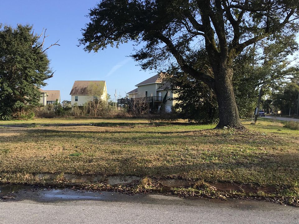 2nd image of 408 Cedar Ave