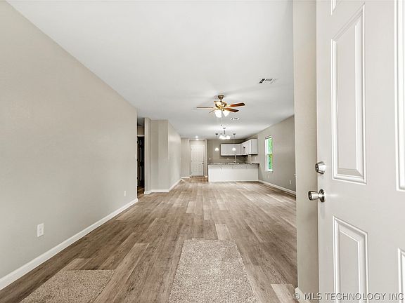 4th image of 4010 W 54th St S