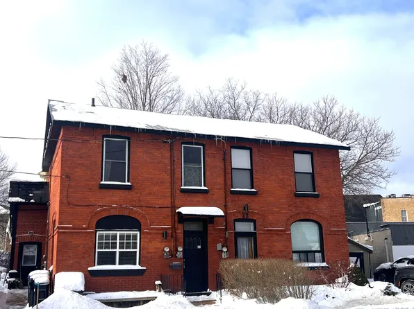 22 Saint Paul St, Collingwood, ON L9Y 3N9
