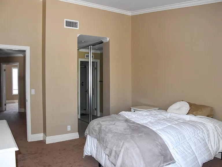 630 W Palm Ave #12 — Photo 55