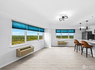 110 Somerset St APT 2114, New Brunswick, NJ