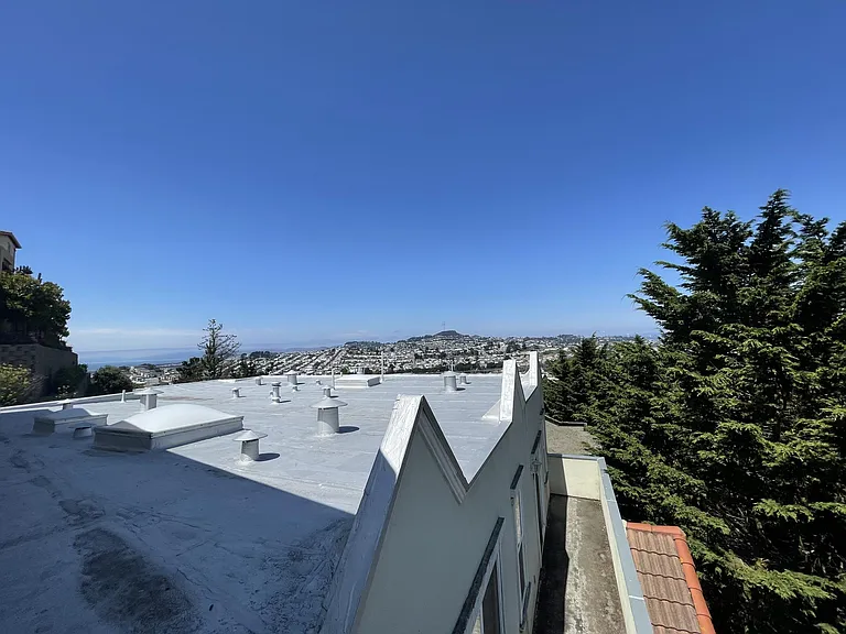 428 Wellington Ave — Photo 8