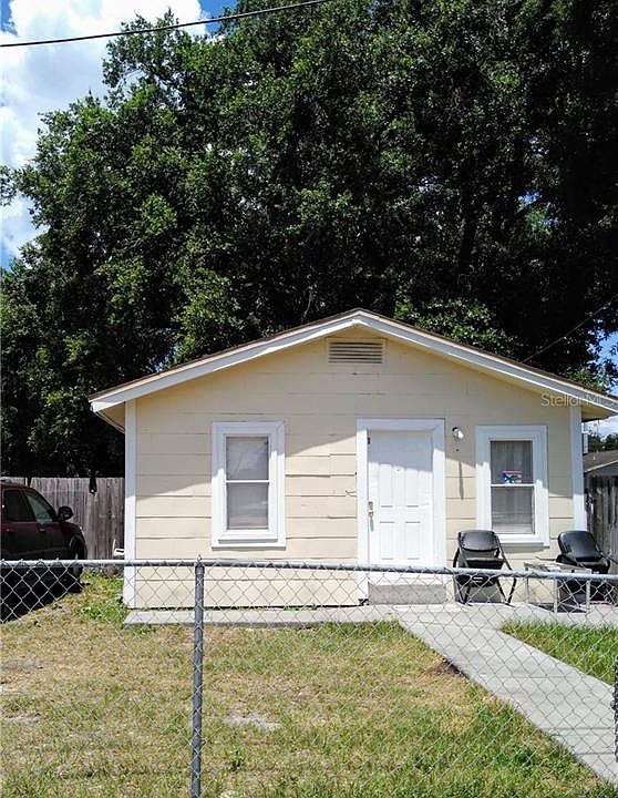 1st image of 8622 N 39th St