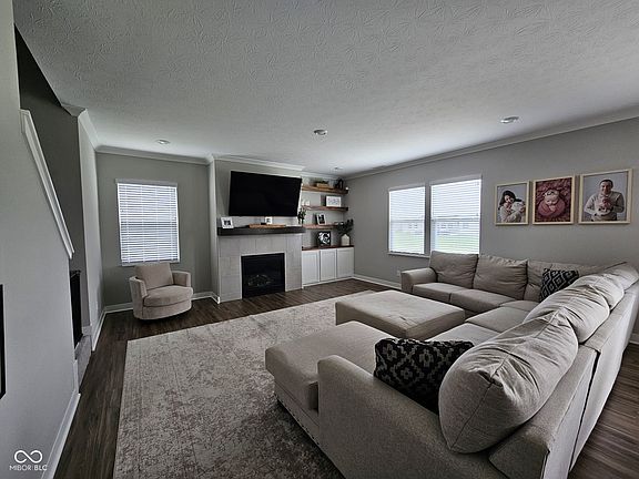 4th image of 3068 Gibbert Ln