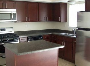 1760 E Hintz Rd, Arlington Heights, IL 60004