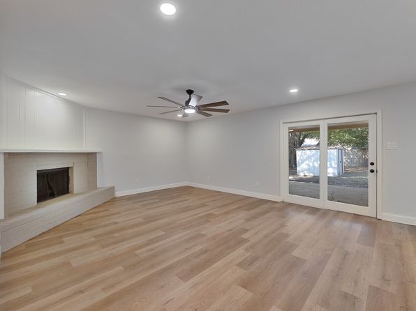 2321 Quail Hollow Dr