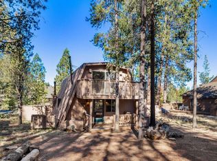 57241 Puma Ln #4, Bend, OR 97707