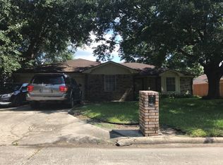 7340 Pleasant Bend Dr, Beaumont, TX 77708