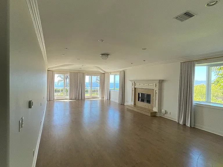 6600 Sea Cove Dr — Photo 20