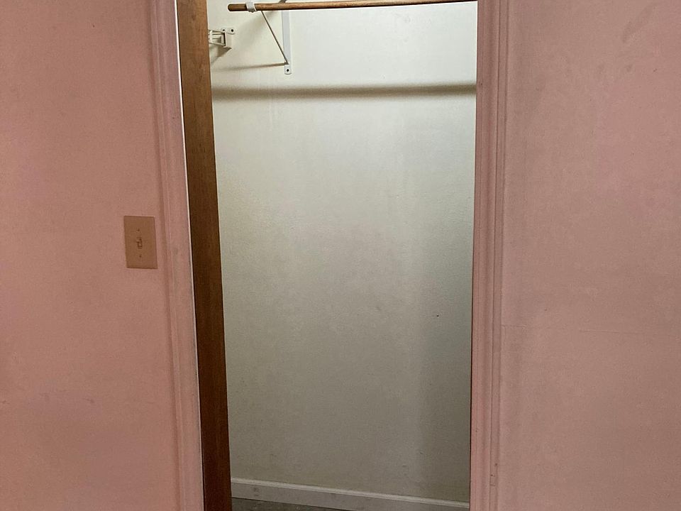 1st image of 723 N Henderson Ave #101