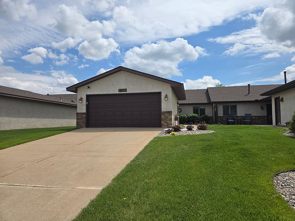 1st image of 2126 Vierling Dr E