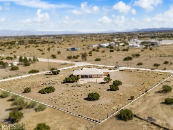 8778 Smoke Tree, Phelan, CA 92371