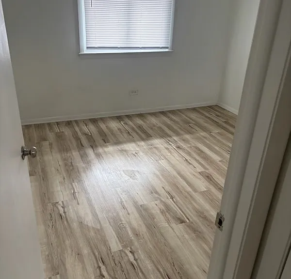 4316 Lindenwood Dr #3SE — Photo 6