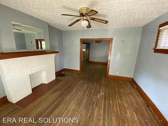 2nd image of 147 Clarendon Ave