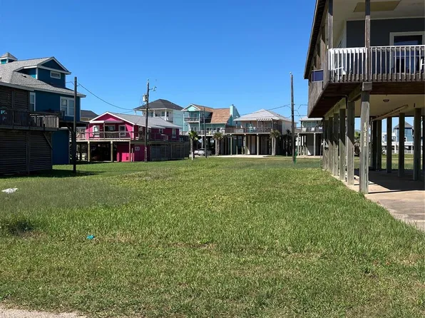 0 Jolly Roger Dr, Freeport, TX 77541