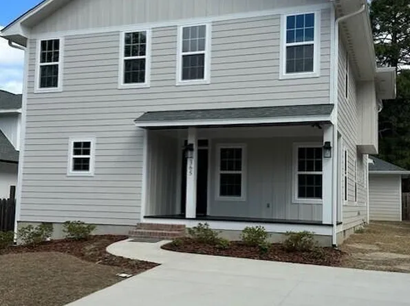 365 W New Jersey Avenue, Southern Pines, NC 28387