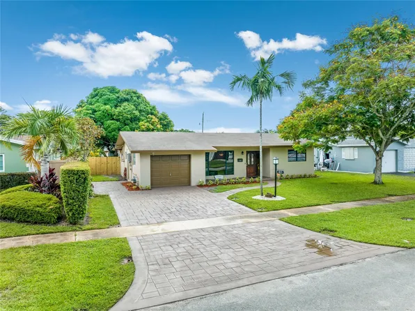 1821 N 48th Avenue, Hollywood, FL 33021