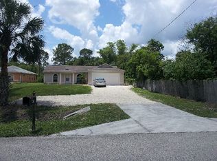 1060 18th Ave NE, Naples, FL 34120