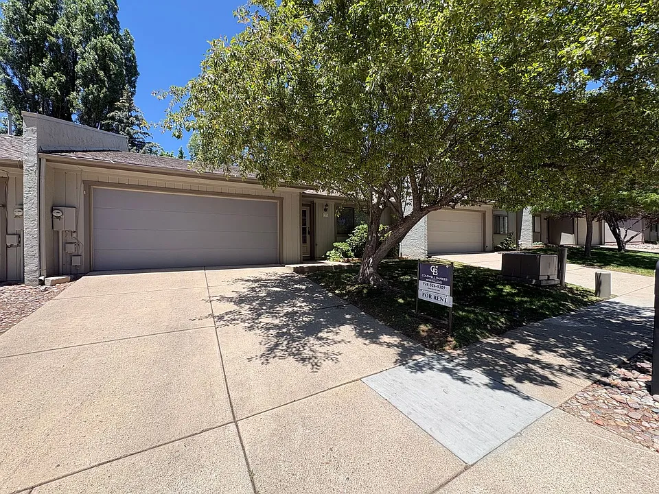 1721 N Fairway Dr