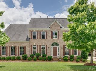 1306 Hahn Ct, Fort Mill, SC 29715