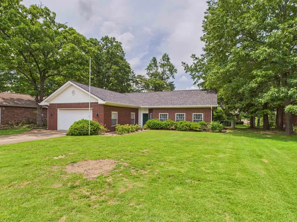 607 Russell Ln, Mountain Home, AR 72653