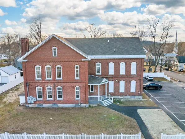 12 Cross Street #202, Concord, NH 03303