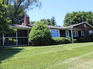 3 Old Clinton Rd, Flemington, NJ 08822