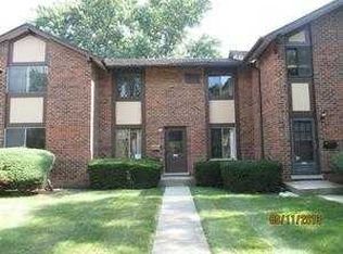1S127 Danby St, Villa Park, IL 60181