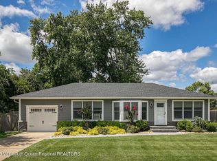 32 College Ave, Eatontown, NJ 07724