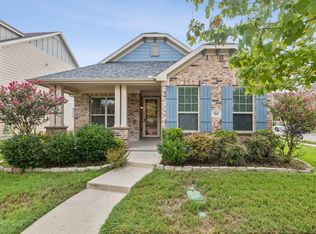 704 Whitemarsh Dr, Aubrey, TX 76227