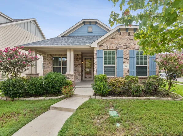 704 Whitemarsh Dr, Aubrey, TX 76227