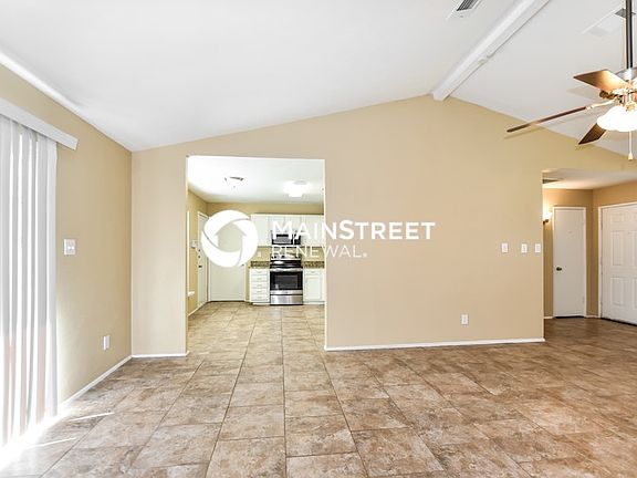 4th image of 1724 Panola Dr