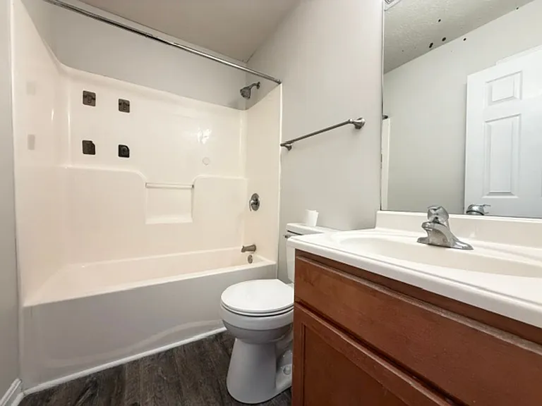 Jacobs Landing Apartments — Photo 14