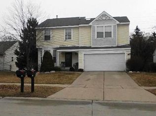 207 Victorian Ln #209, Belleville, MI 48111