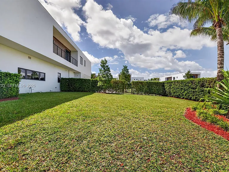 16709 Botaniko Dr N — Photo 31
