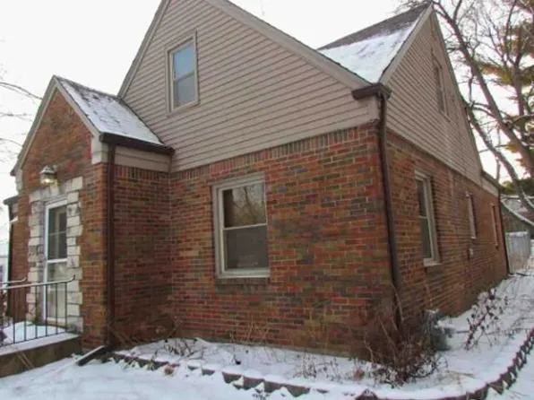 1023 21st St, Rockford, IL 61108