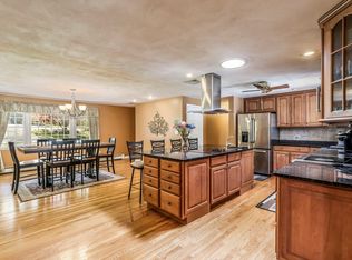 6 Fulling Mill Ln, Ridgefield, CT 06877