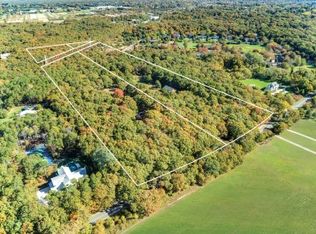 148 Buckskill Rd, East Hampton, NY 11937