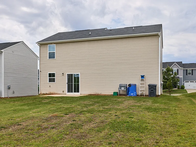 320 Maplestead Farms Ct — Photo 16