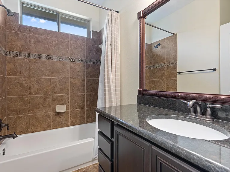 9412 Solana Vista Loop #B — Photo 15