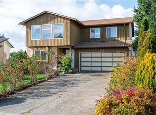4324 Parkridge Ct, Saanich, BC V8Z6N8